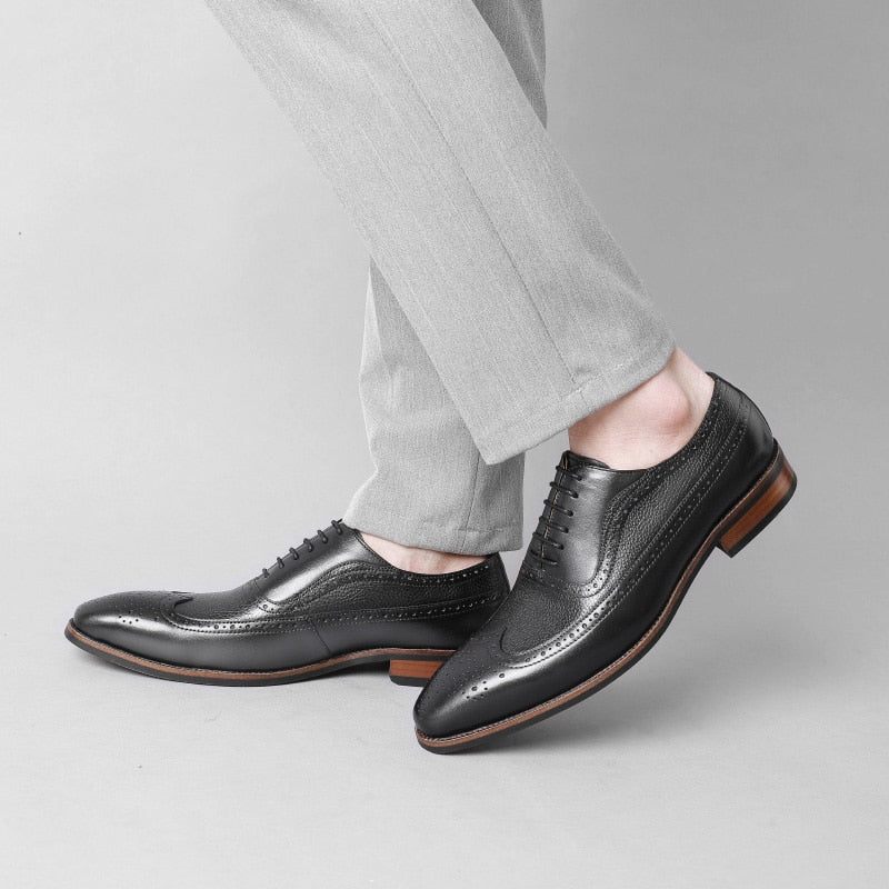 Férfi Formális Cipő Hegyes Fűzős Brogues - Fekete