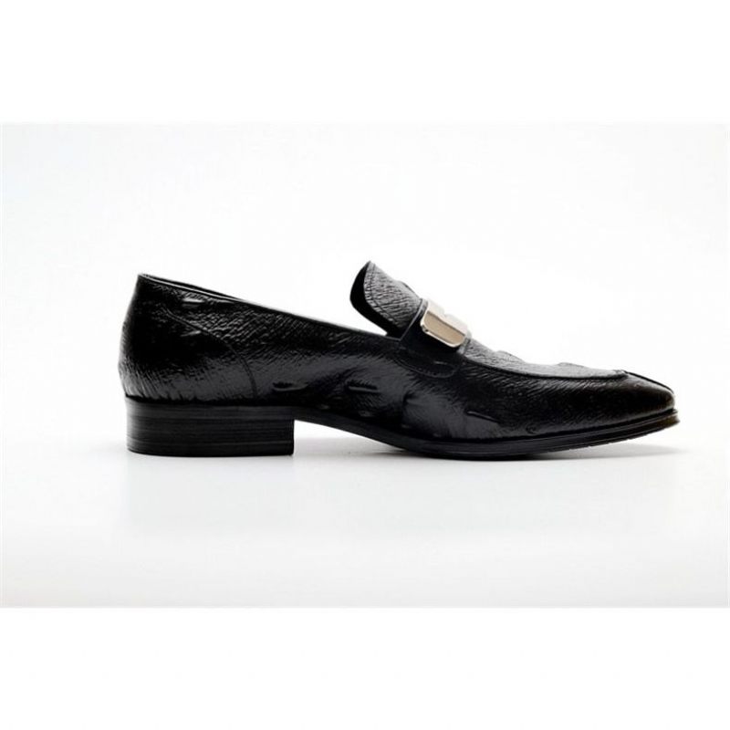 Férfi Naplopók Alligator Texture Slip-on Hegyes Orrú - Fekete