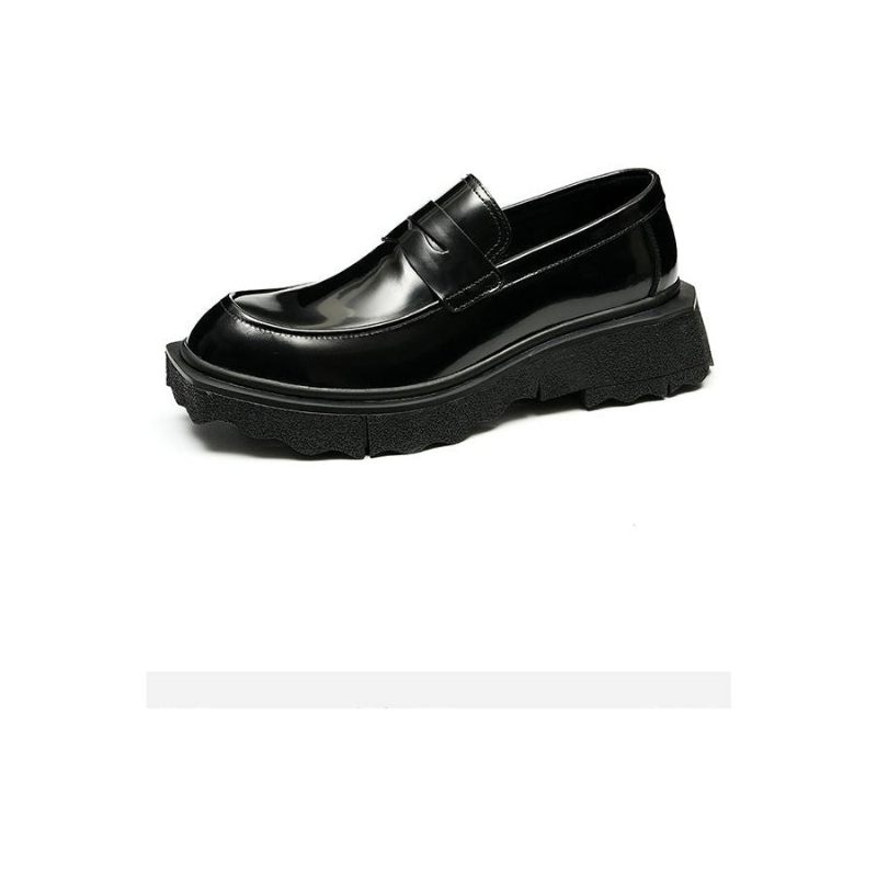 Férfi Naplopók Dombornyomott Aquaguard Slip-on Loafers