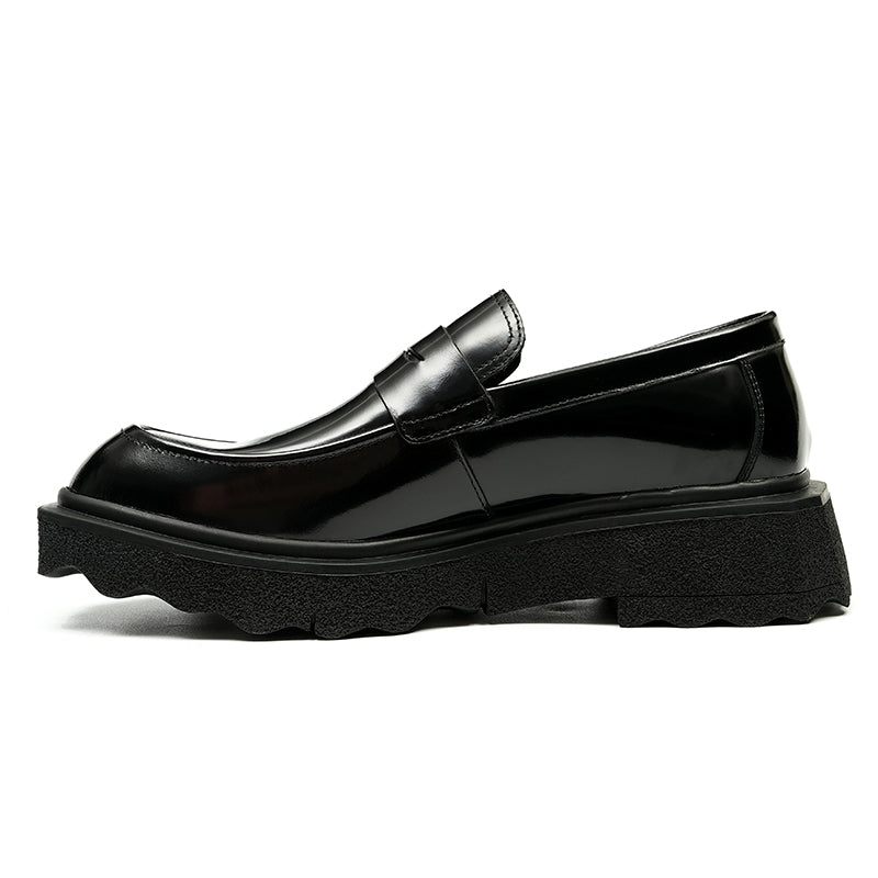 Férfi Naplopók Dombornyomott Aquaguard Slip-on Loafers - Fekete